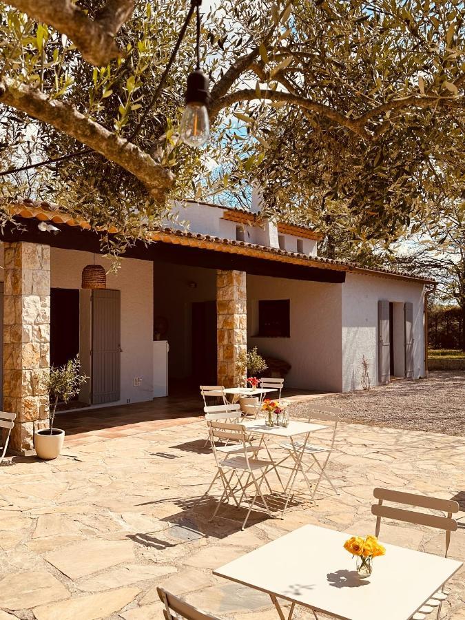 4 Saisons En Provence Bed & Breakfast Saint-Paul-en-Forêt Екстериор снимка